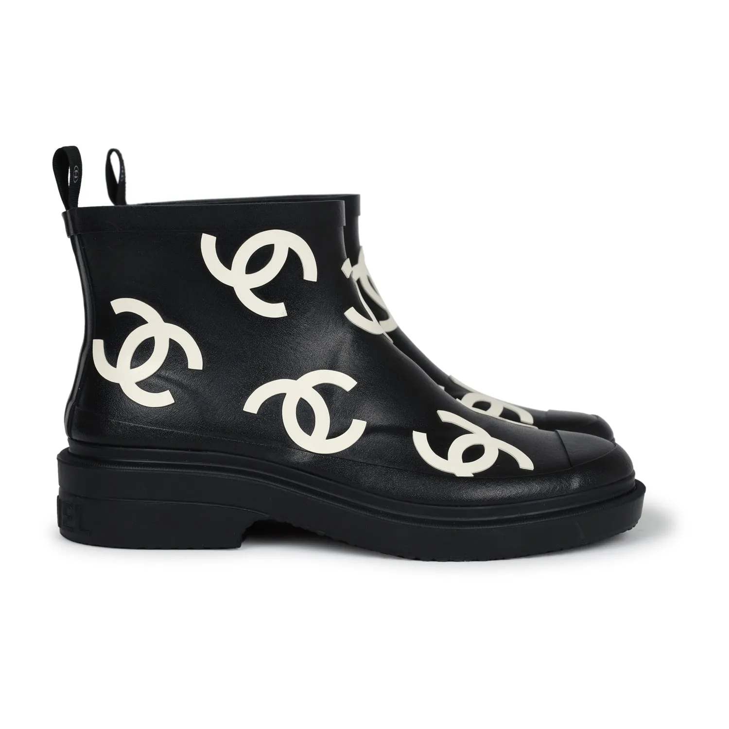 Chanel CC Caoutchouc Rain Boots Black/White Rubber 37 EU