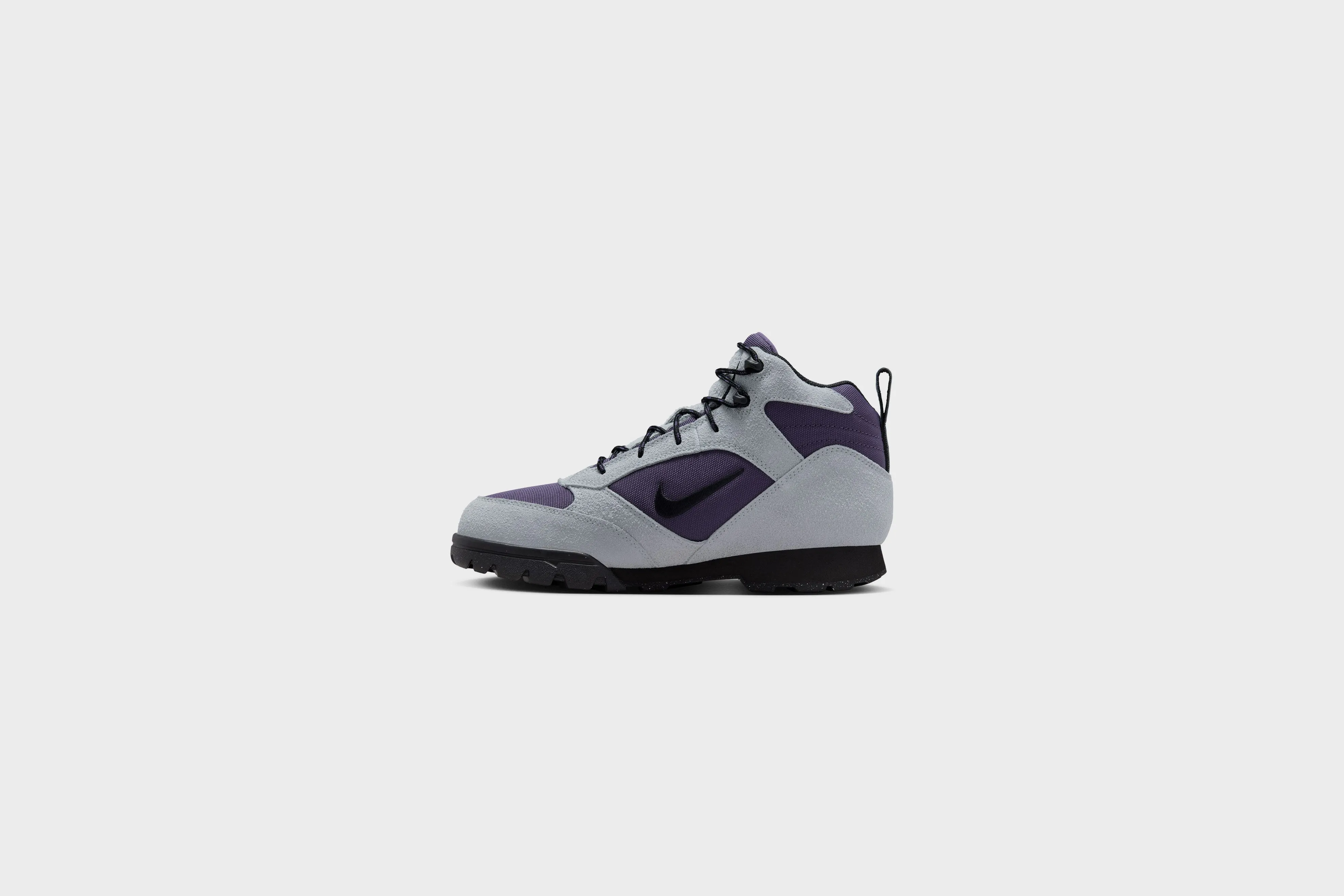 Nike ACG Torre Mid WP (Light Pumice/Black-Dark Raisin)